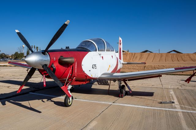 North American T-6 Texan (N475)