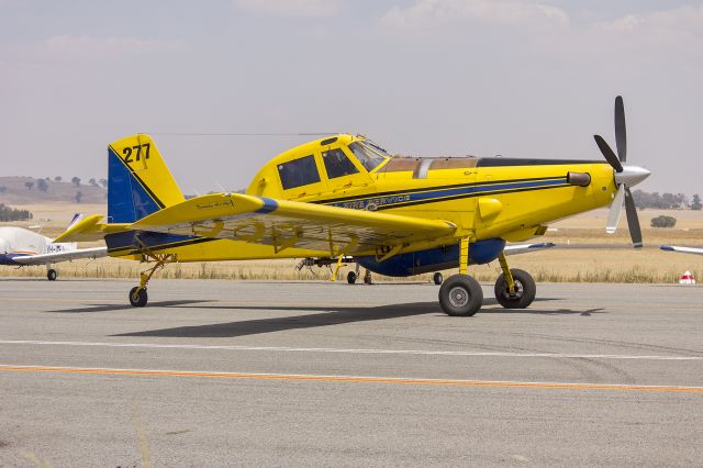 Air Tractor AT-802 (VH-XAW) - Kennedy Aviation (VH-XAW) Air Tractor AT-802 waiting to refill with fire retardant at Wagga Wagga Airport.