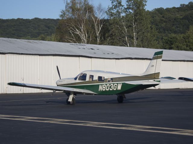 Piper Saratoga (N803GW)