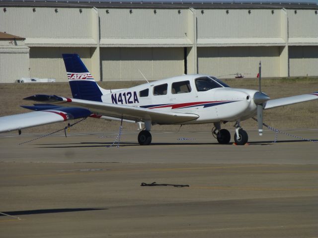 Piper Cherokee (N412A)