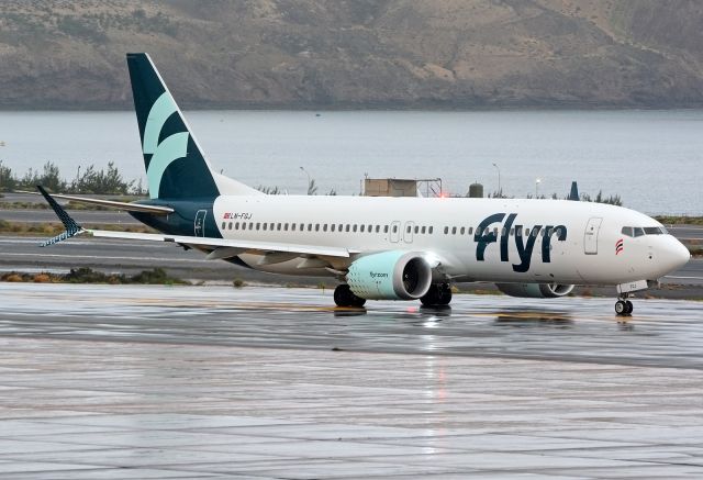 Boeing 737 MAX 8 (LN-FGJ)