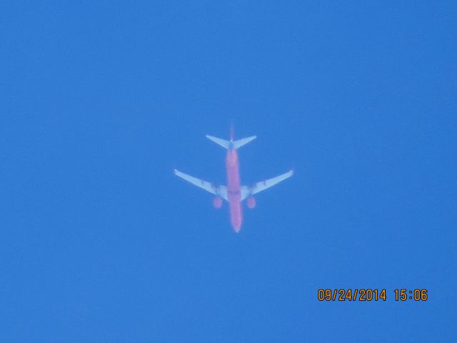 Boeing 737-800 (N8615E) - Southwest Airlines flight 694 from OKC to MDW over Baxter Springs Kansas (78KS) at 39,000 feet.