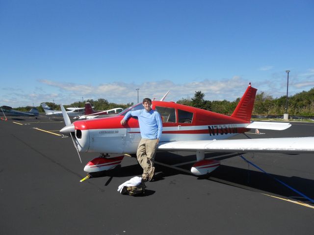 Piper Cherokee (N7331W)