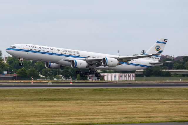 Airbus A340-500 (9K-GBA)