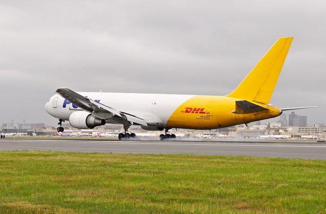 BOEING 767-300 (N642GT) - RWY 22L landing 06/11/20  