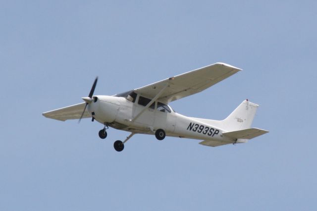 Cessna Skylane (N393SP)