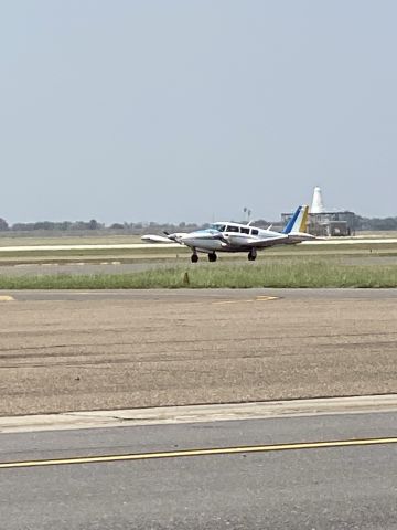 Piper PA-30 Twin Comanche (N333SN) - Hub City Aviation multi-engine training.