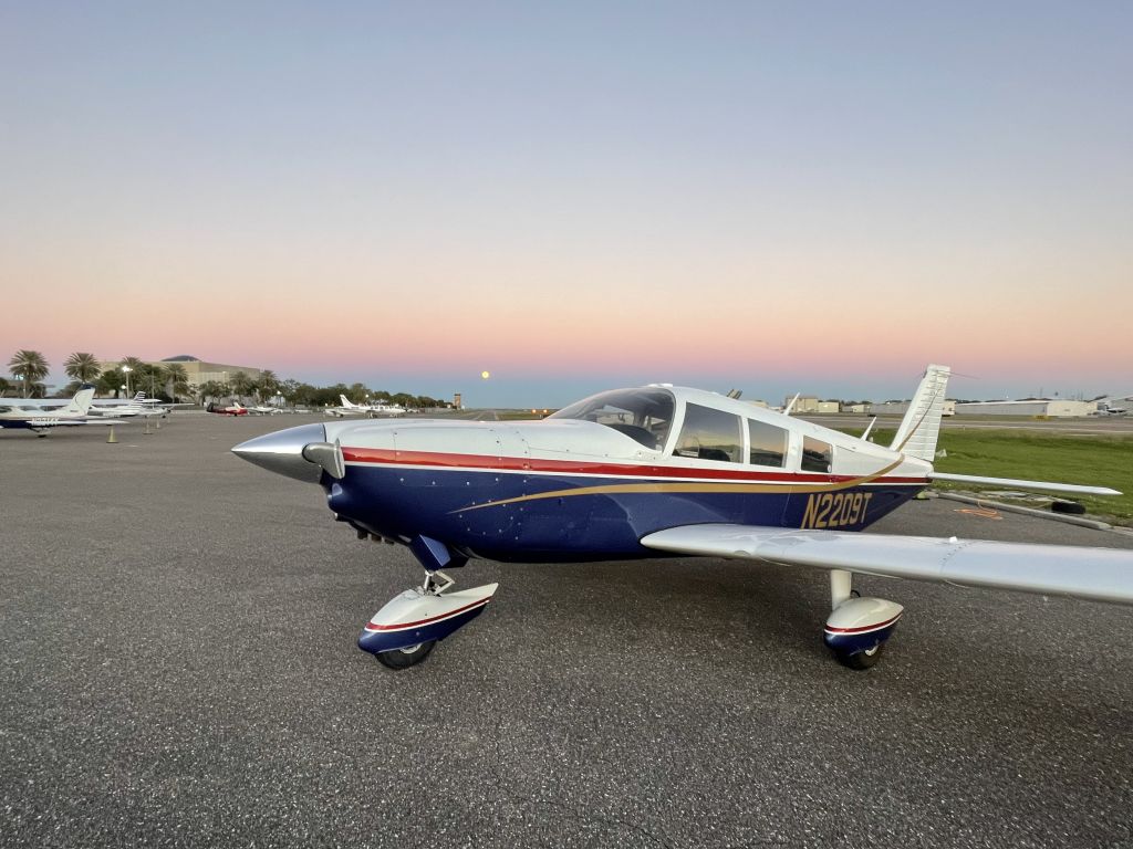 Piper Saratoga (N2209T)