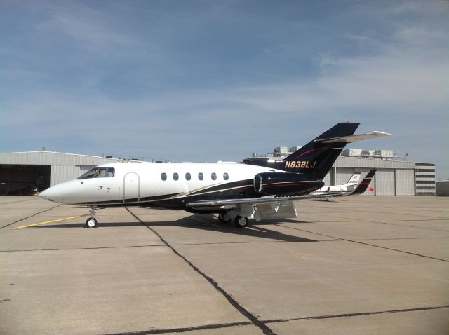 Hawker 800 (N838LJ)