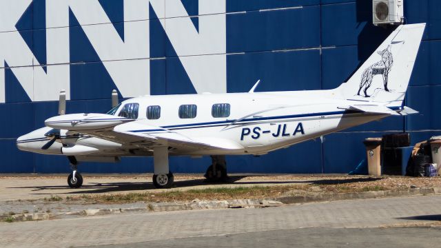 Piper Navajo (PS-JLA)