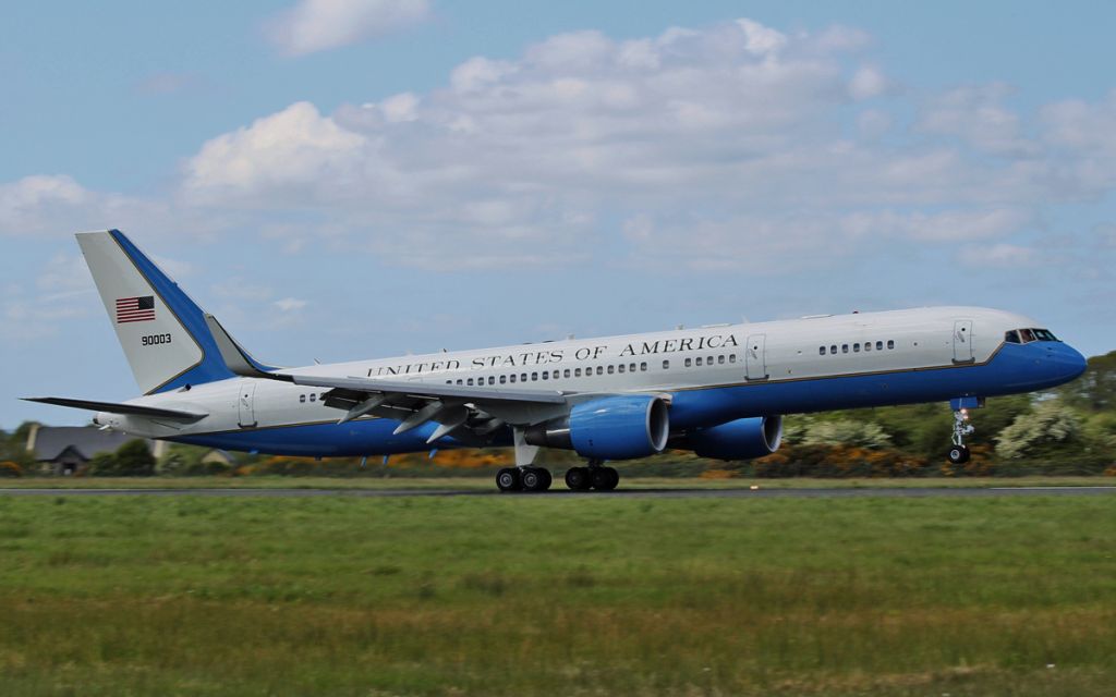 99-0003 — - usaf c-32a 99-0003 landing at shannon 13/5/15.