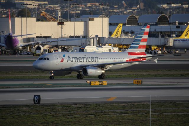 Airbus A319 (N810AW)