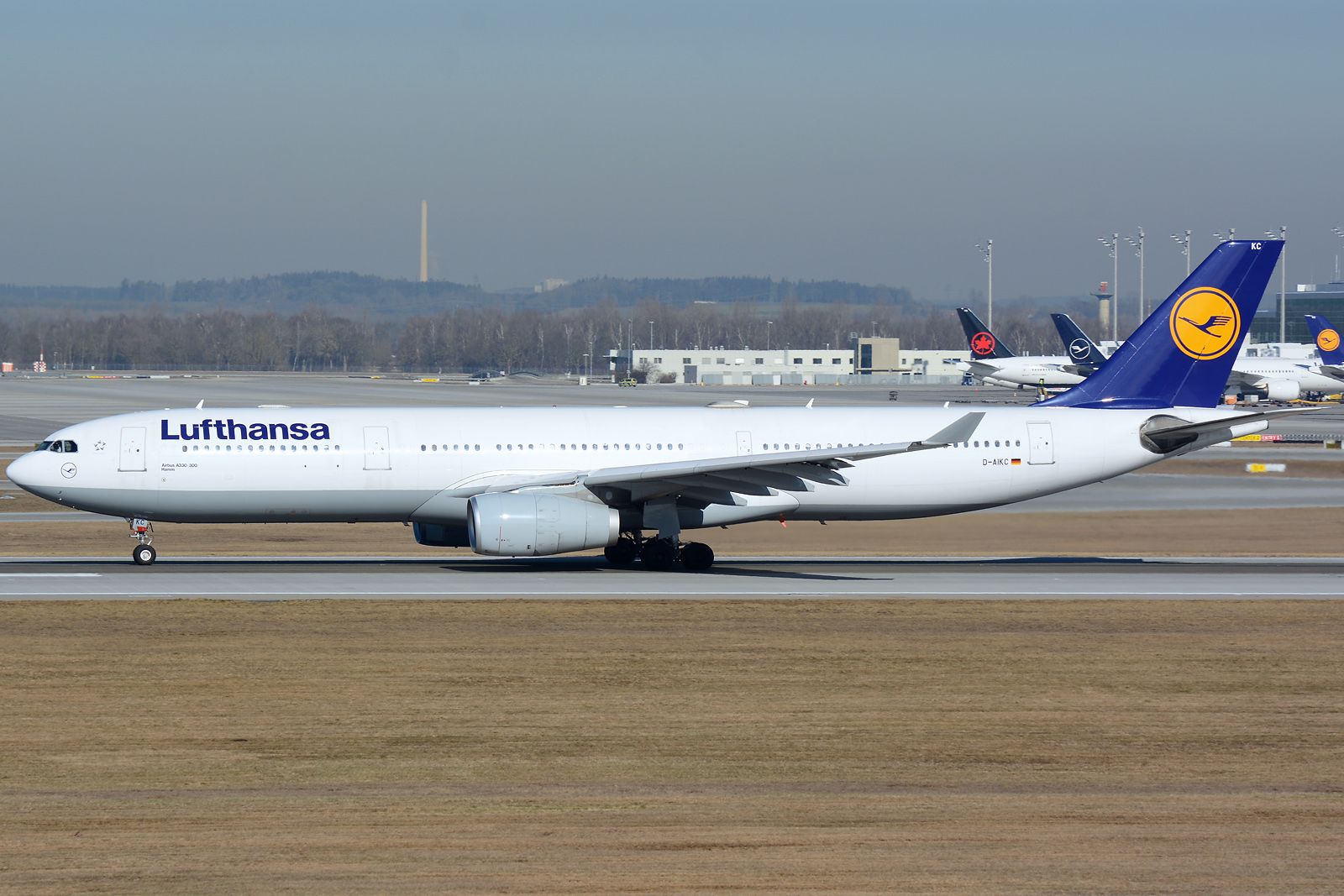 Airbus A330-300 (D-AIKC)