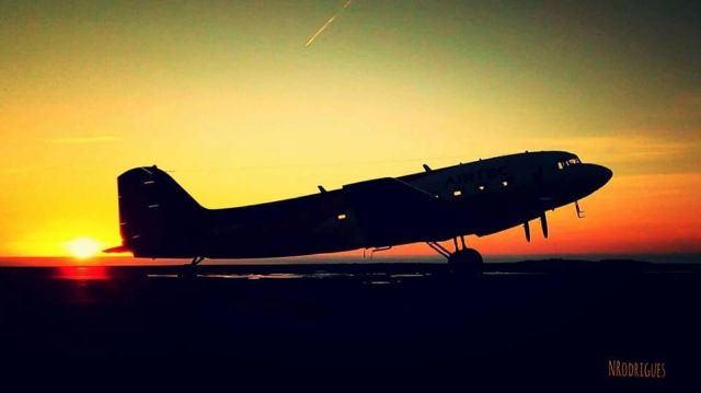 Douglas DC-3 (N141PR) - Aeroporto da Ilha de Santa Maria - Azores