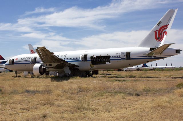 Boeing 777-200 (B-2066) - Former Air China 777 being scrapped at Pinal Airpark (Please view in "Full" for best image quality)