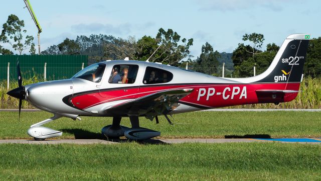 Cirrus SR-22 (PP-CPA)