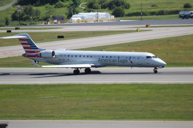 Canadair Regional Jet CRJ-700 (N517AE) - Off to the Capitol