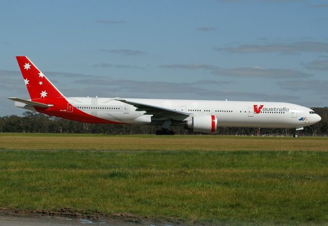 BOEING 777-300 (VH-VPE)