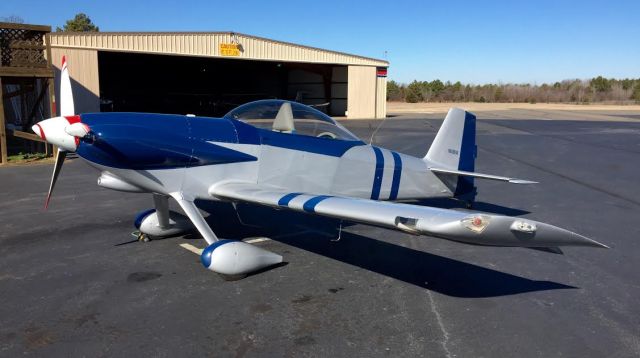 Vans RV-4 (N1191X) - RV-4 in front of Texarkana Flying Club.