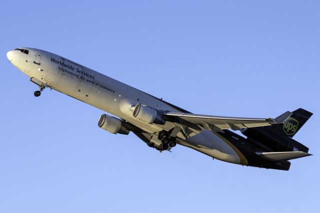 Boeing MD-11 (N284UP)