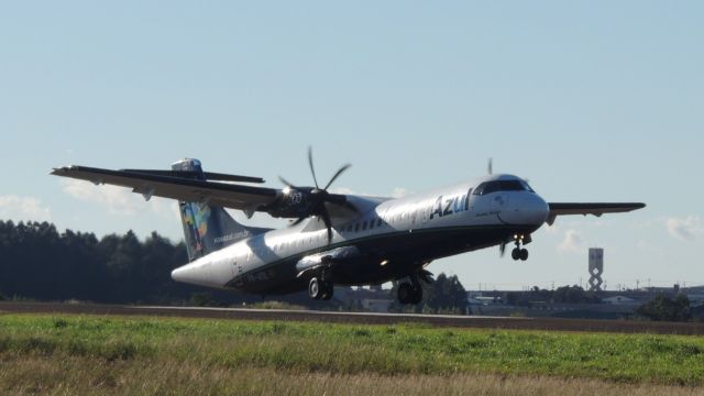 ATR ATR-72 (PR-AKL)