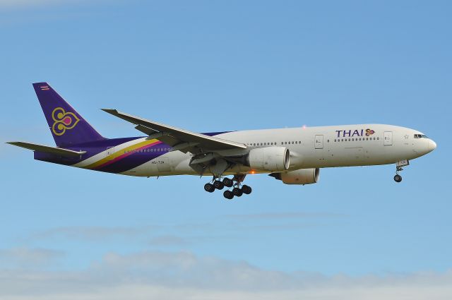 Boeing 777-200 (HS-TJA)