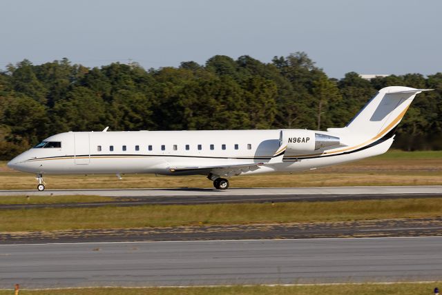 Canadair Regional Jet CRJ-200 (N96AP)