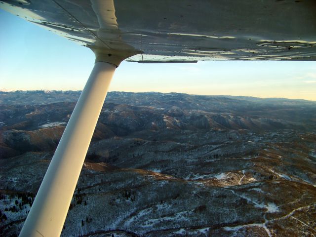 Cessna Skyhawk (N5552E)