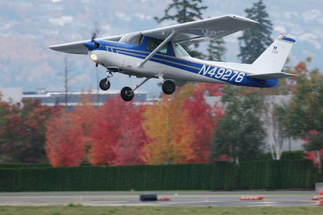 Cessna 152 (N49276)