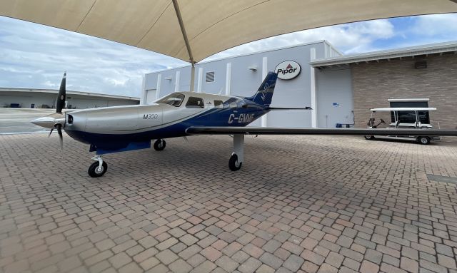 Piper Malibu Mirage (C-GMMF)