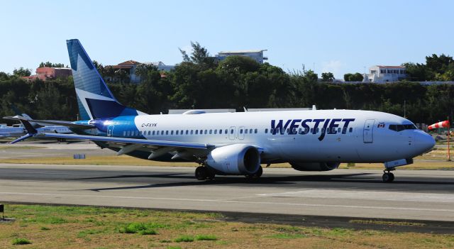 Boeing 737 MAX 8 (C-FXYK)