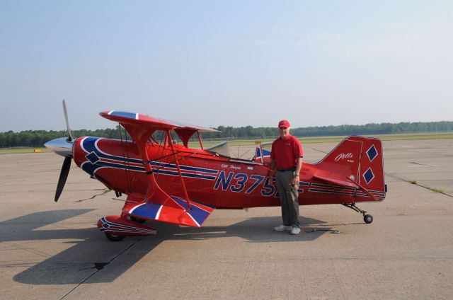 N375BF — - Dr. Bill Finagin, an Annapolis dental specialist on Monday, Tuesday, and Wednesday, changes into an aerobatic pilot and flight instructor for the rest of the week. With a list of championships to his credit, including East Coast Advanced Category and a variety of other regional championships, Bill is not only a major contender but also an exciting Airshow performer.