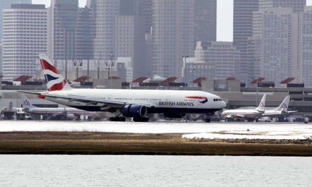 Boeing 777-200 (G-YMML)