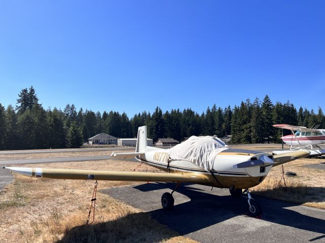 Mooney M-10 Cadet (N9771M) - First time I have seen an airworthy Mooney M10 Cadet. There’s an abandoned one at my home airport KDEW. 