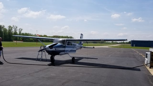 Cessna Skyhawk (N7485A)