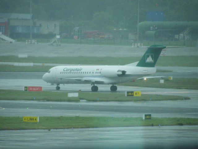 Fokker 70 (YR-KMB) - YR KMB AT DUBLIN