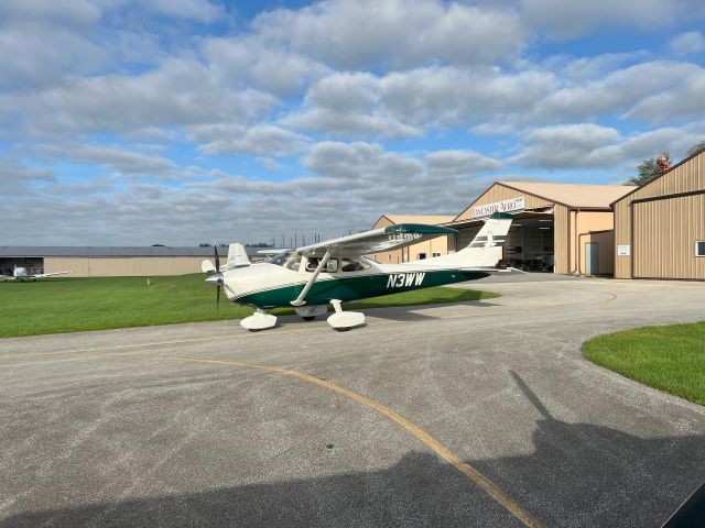 Cessna Skylane (N3WW) - Leaving Paint Shop