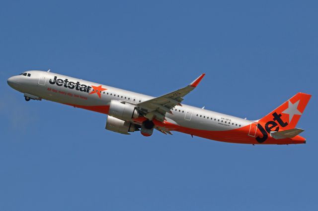 Airbus A321neo (VH-OFQ)