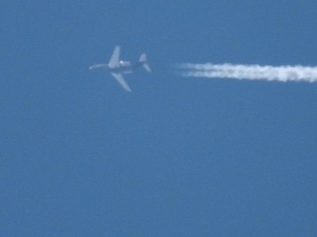 Embraer Phenom 300 (N367FX)