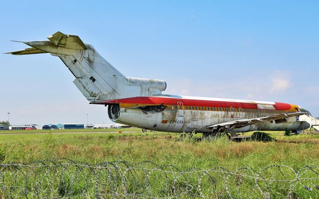 BOEING 727-200 (EC-CFA) - iberia b727-256 ec-cfa used for fire training at shannon 3/5/17.