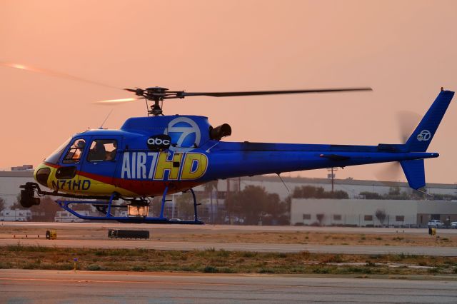 Eurocopter AS-350 AStar (N71HD)