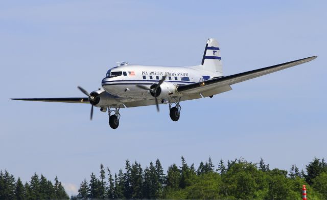 Douglas DC-3 — - DC-3, Paine Field 2014