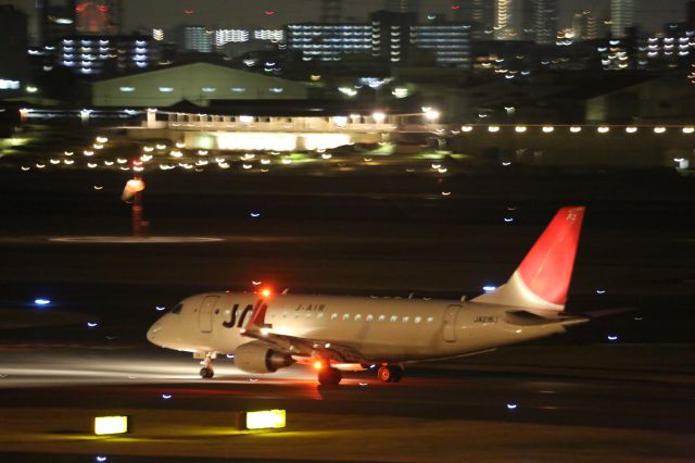 Embraer 170/175 (JA216J)