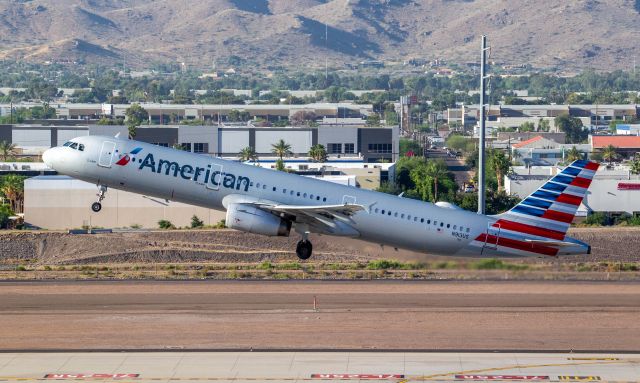 Airbus A321 (N913US) - Spotted at KPHX on May 18, 2020