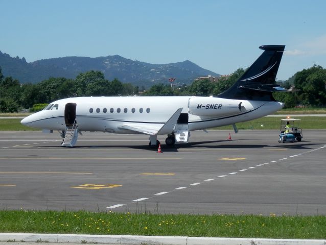 Dassault Falcon 2000 (M-SNER)