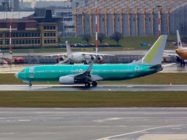 Boeing 737-800 (VP-BBZ)