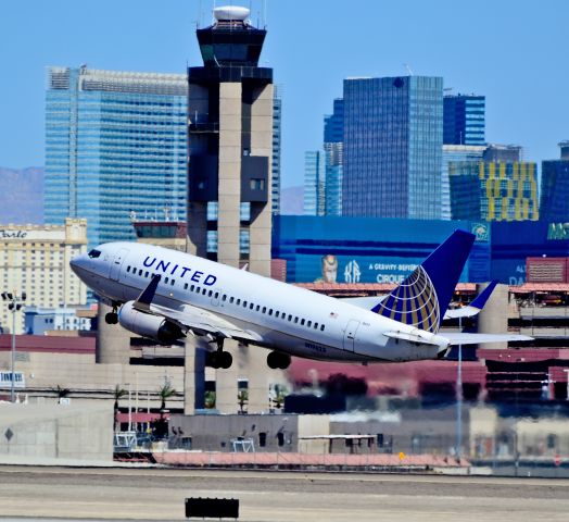 Boeing 737-500 (N19623) - N19623 United Airlines 1995 Boeing 737-524 C/N (cn 27527/2672)  - Las Vegas - McCarran International (LAS / KLAS) USA - Nevada, June 5, 2012 Photo: Tomás Del Coro