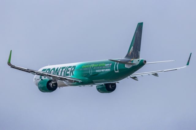 Airbus A321neo (N605FR) - A Frontier Airlines A321 neo "Edward the Bald Eagle" taking off from PHX on 2/14/23. Taken with a Canon R7 and Canon EF 100-400 II L lens.