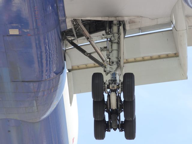 Boeing 777-200 (G-CIIR) - Starboard Main Landing Gear of a B777-200ER.