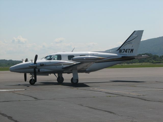 Piper Cheyenne 2 (N74TW) - at Williamsport